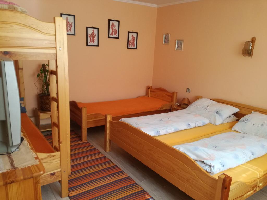 Privat U Zdenky Hotel Tvrdosin Eksteriør billede