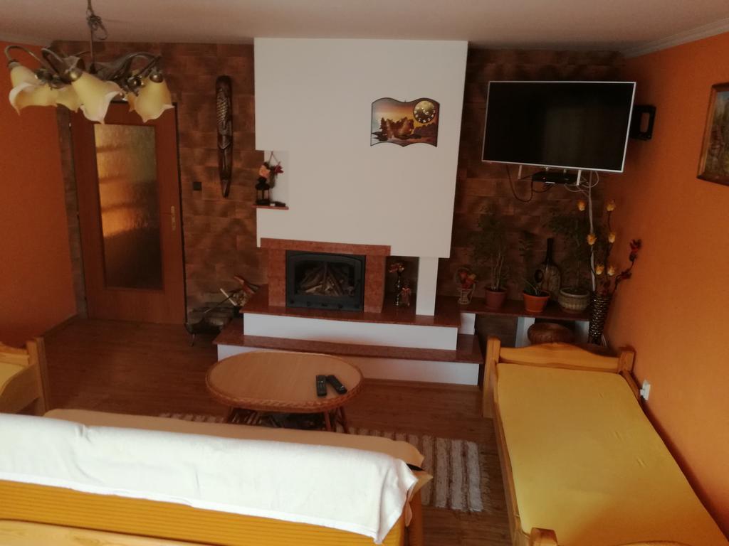 Privat U Zdenky Hotel Tvrdosin Eksteriør billede
