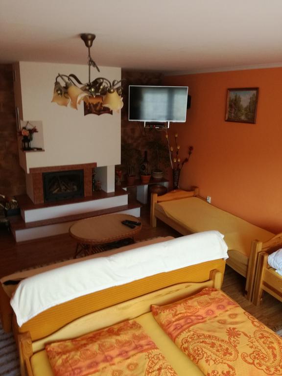 Privat U Zdenky Hotel Tvrdosin Eksteriør billede
